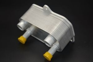 Refrigerador de óleo de motor de alumínio para Dodge Journey 2009 2.4L 3.5L Naturalmente aspirado