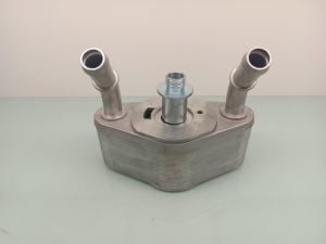 Tipo de núcleo do radiador de pinta de tubo para 2015-2020 Ford F150 Motor Oil Cooler BL3Z6A642G