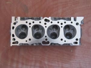 Cabeça de cilindro para Mitsubishi Galant L200 L300 Pajero MD305479 MD099389 22100-32680 MD311605