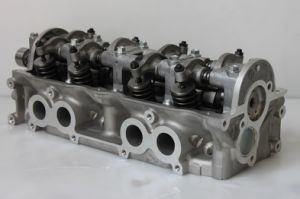 Cabeça de cilindro completa Assy Fe70-10-100f para Mazda F8 Serviço pós-venda garantido