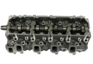 Cabeça de cilindro completa refrigerada a água 11101-69126 11101-69128 para motor Toyota Land Cruiser 1kz-T 1kz-Te